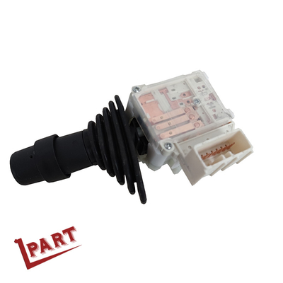 Piezas y accesorios de la carretilla elevadora del interruptor de la luz de la carretilla elevadora de Japón 8F 57440-12470-71